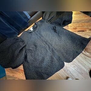 H&M Black Jacquard-Weave Puff Sleeved Hidden Buttons Large *Worn Once*